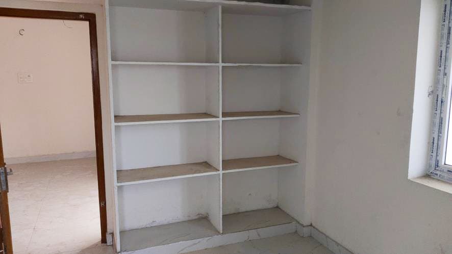 Property Photos 7
