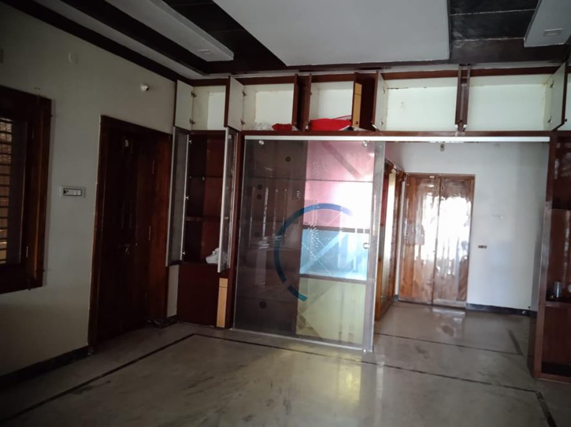 Property Photos 8
