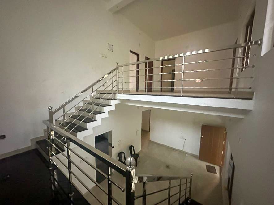 Property Photos 18