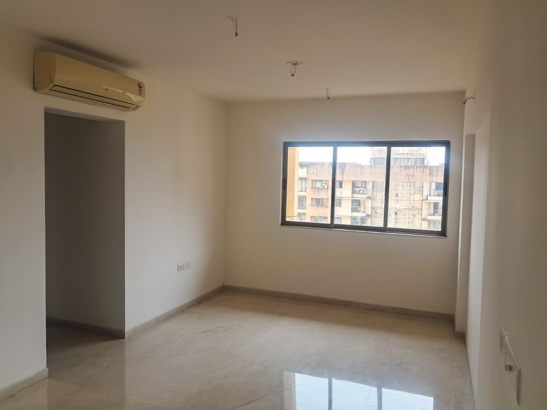 Property Photos 15