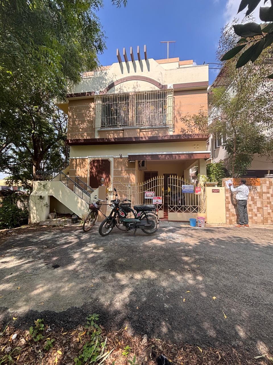 Property Photos 1