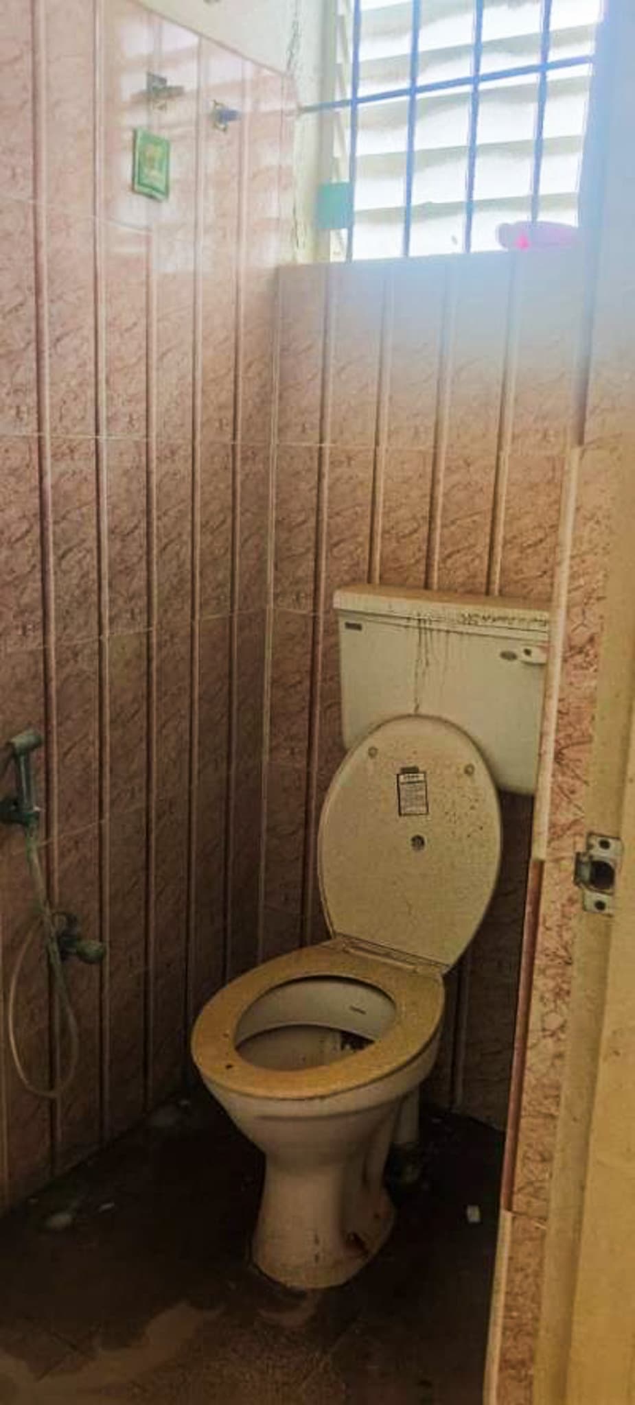 Property Photos 35