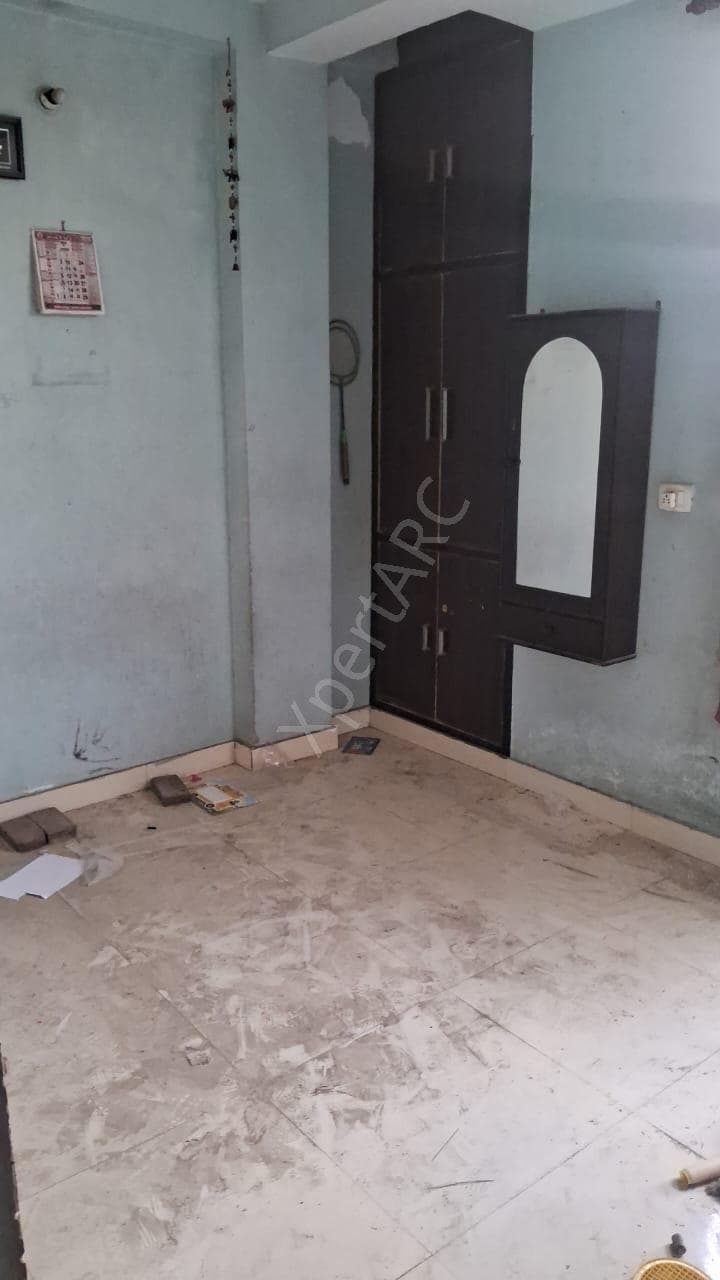 Property Photos 5