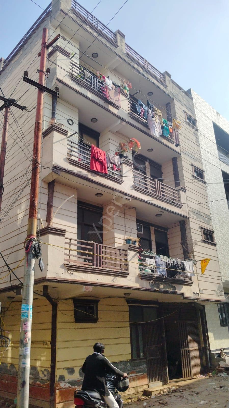 Property Photos 7