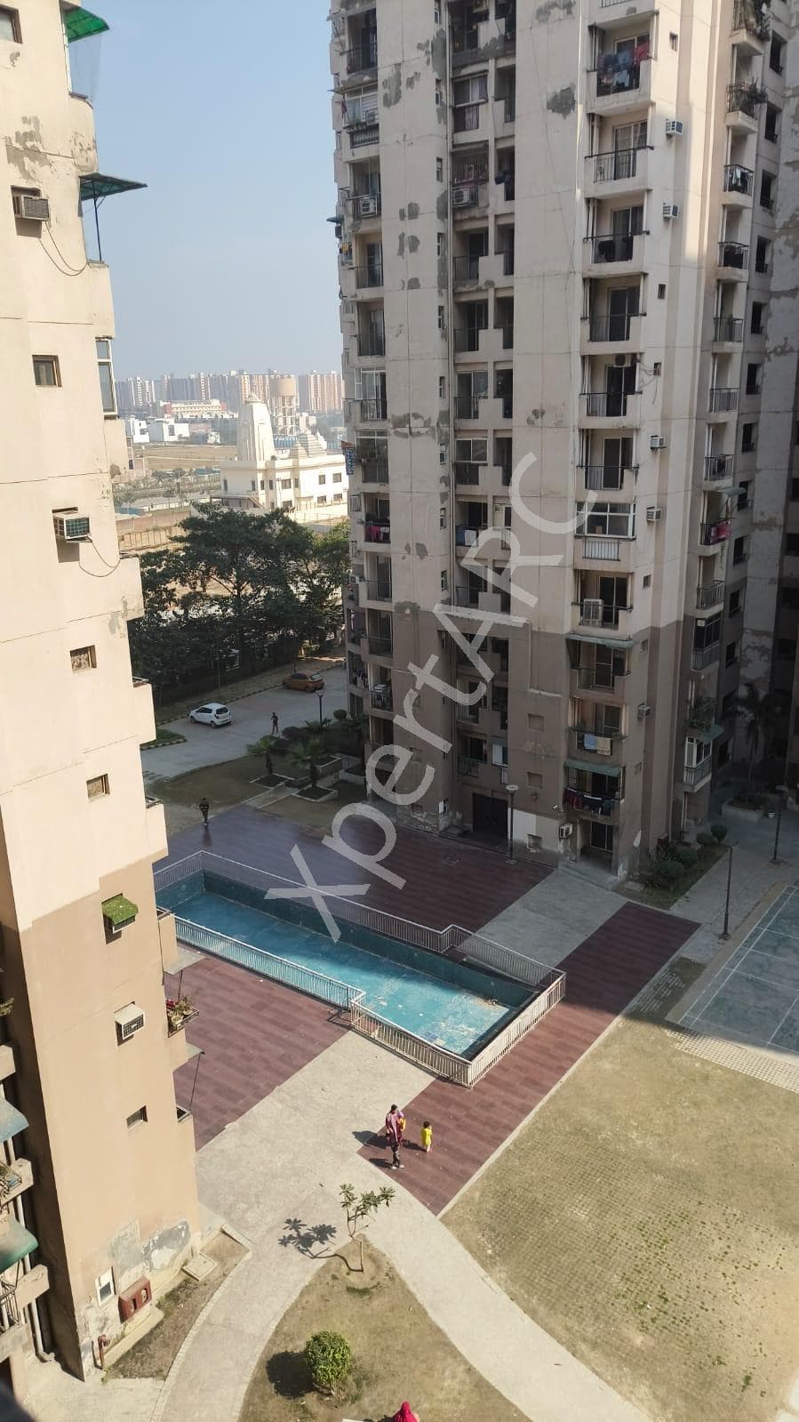 Property Photos 25