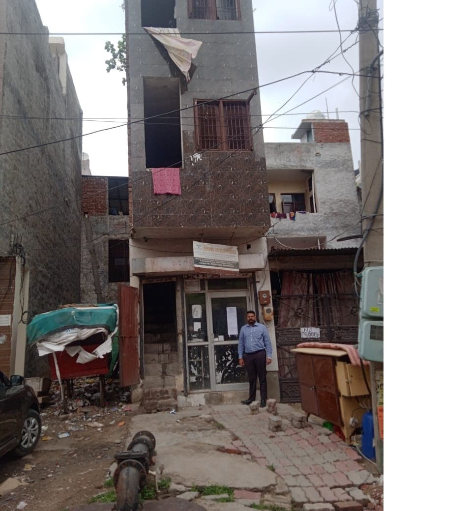 Property Photos 1