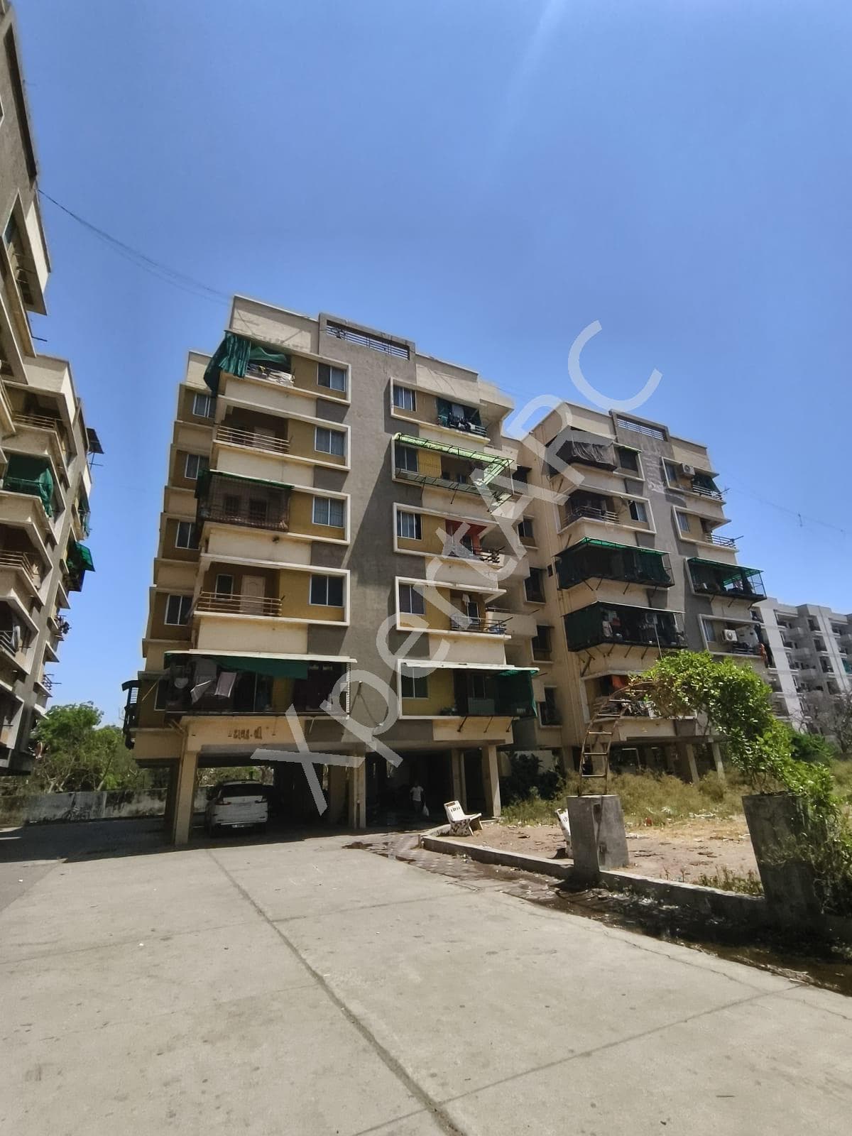 Property Photos 6