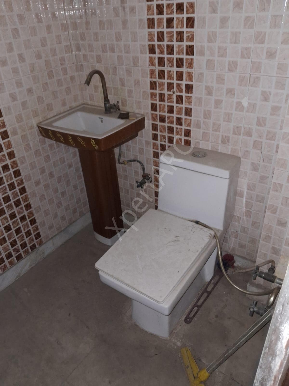 Property Photos 16