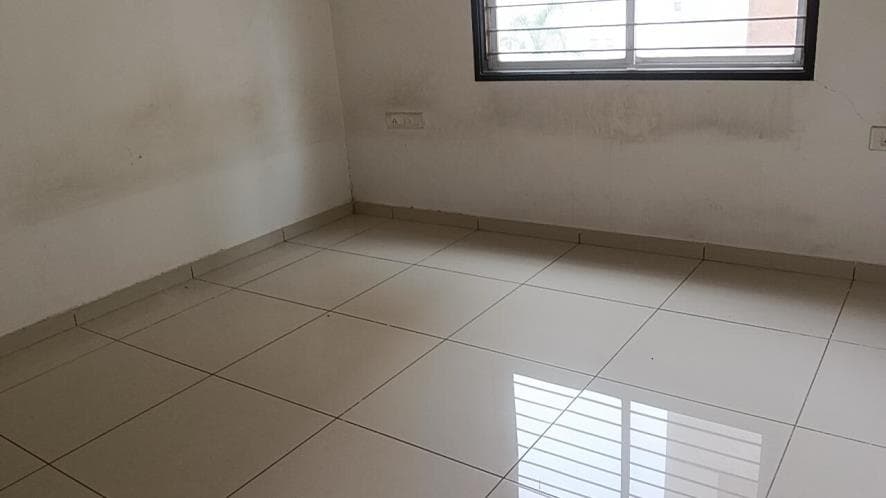Property Photos 18