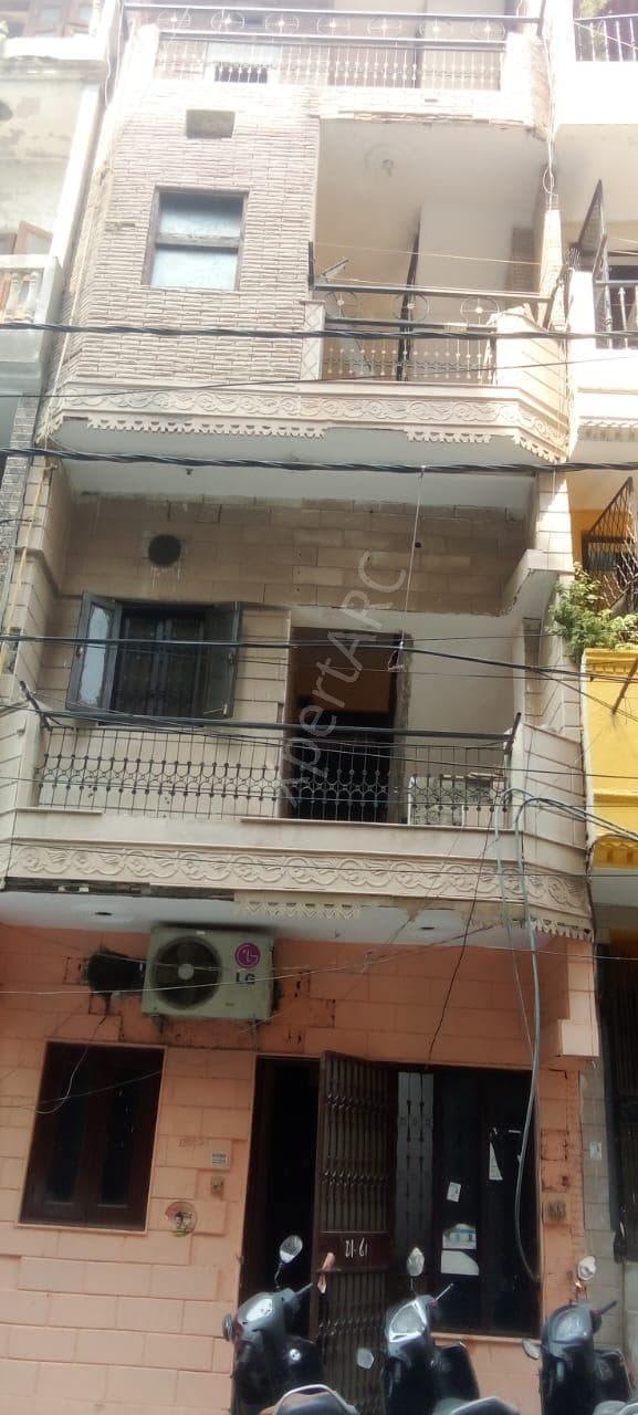 Property Photos 1