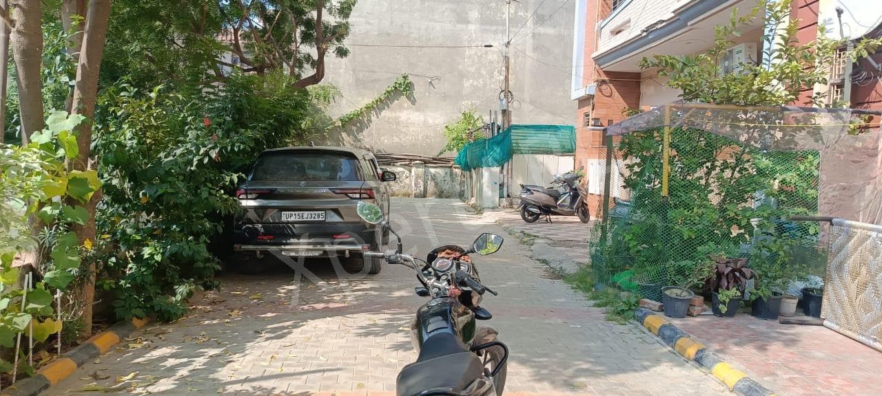 Property Photos 6