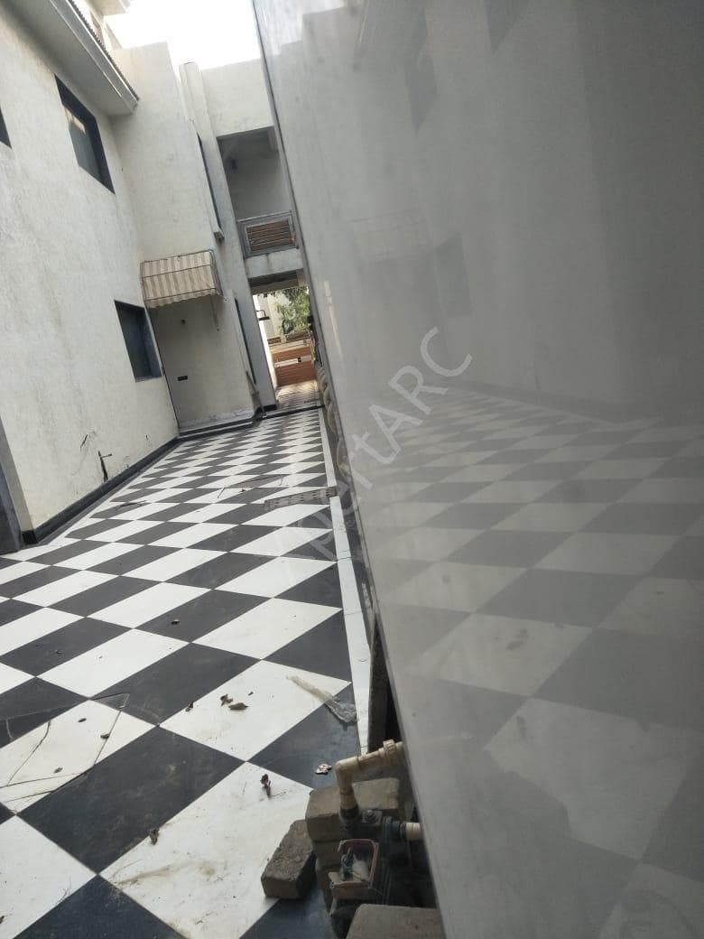Property Photos 7