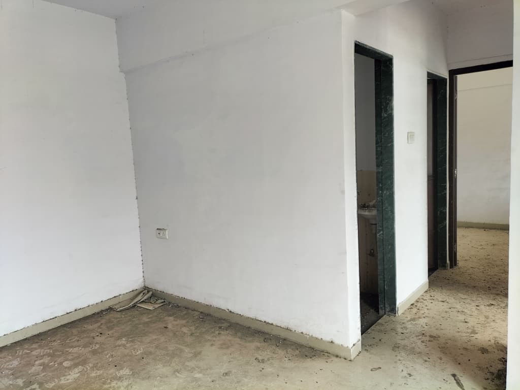 Property Photos 6