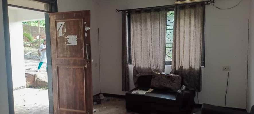 Property Photos 7