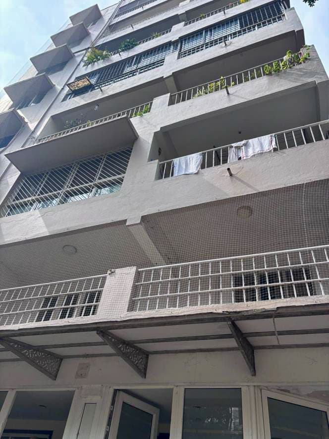 Property Photos 7