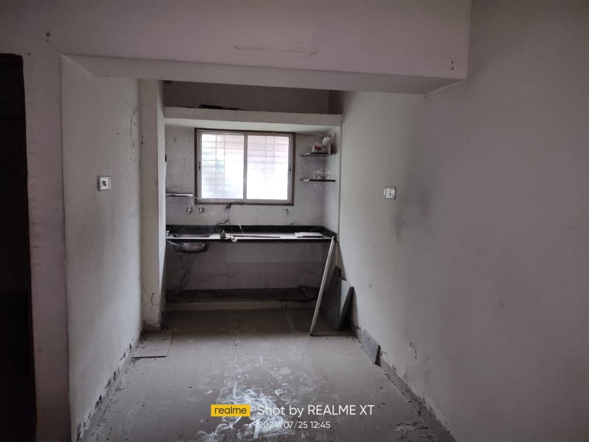 Property Photos 5