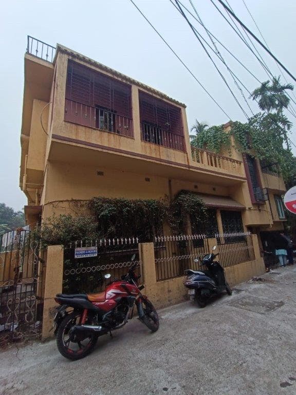 Property Photos 1