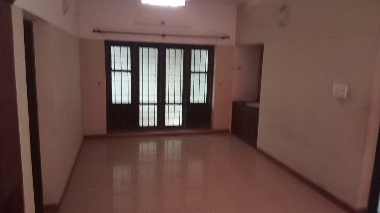 Property Photos 29