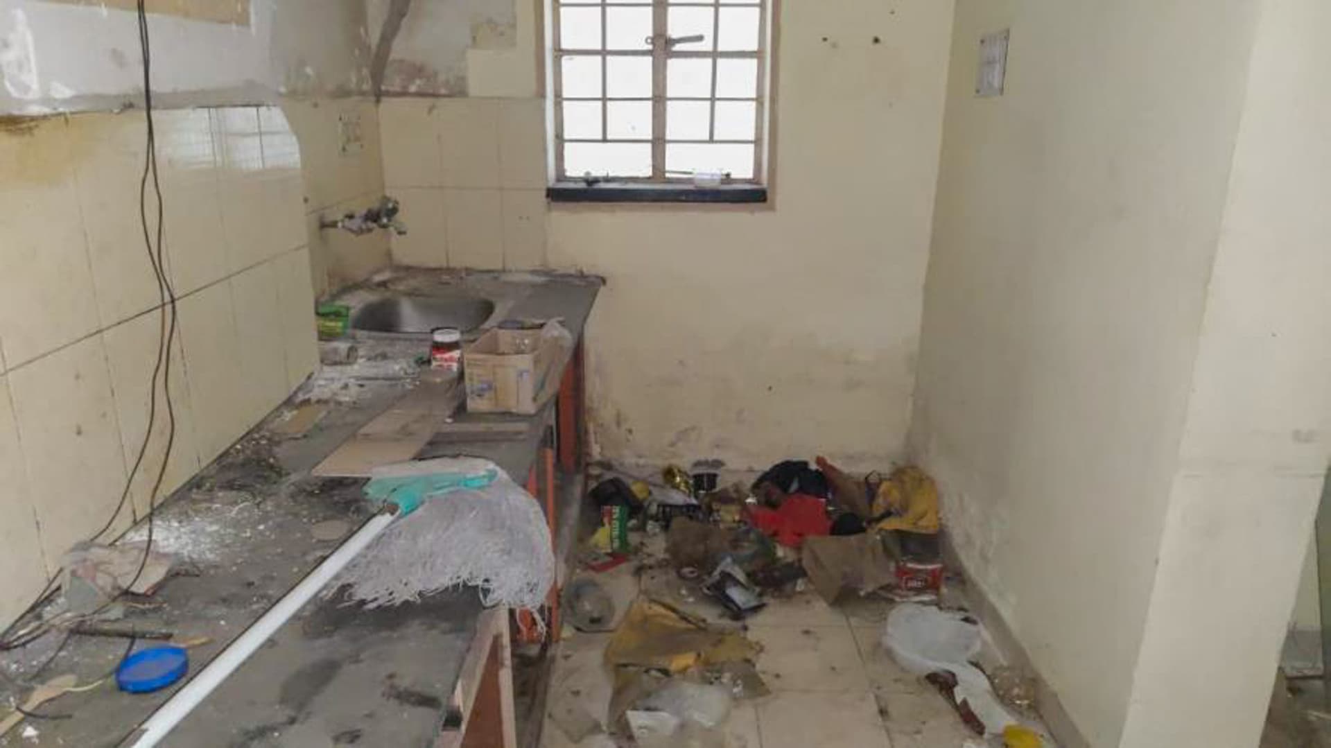 Property Photos 6