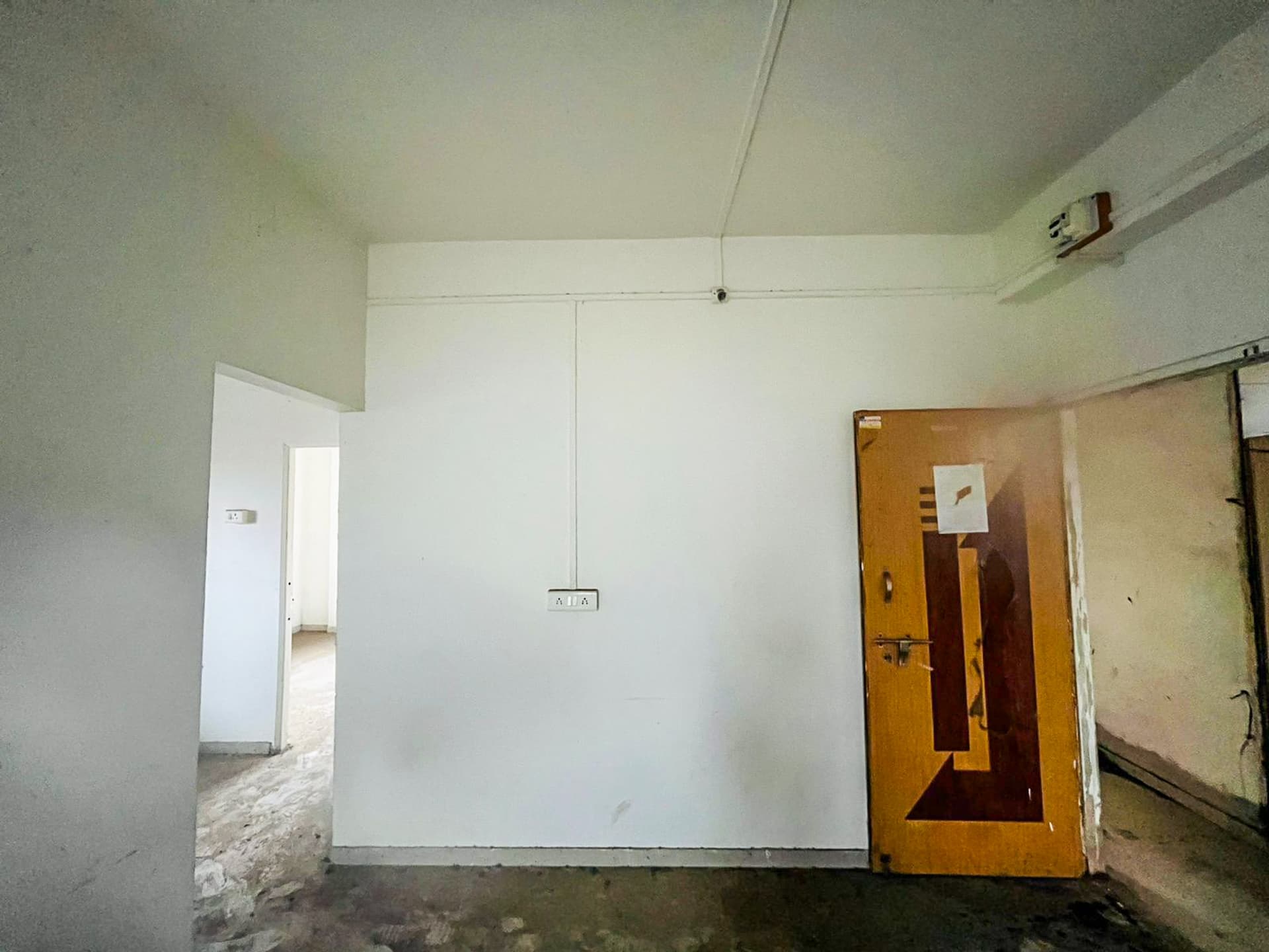 Property Photos 7