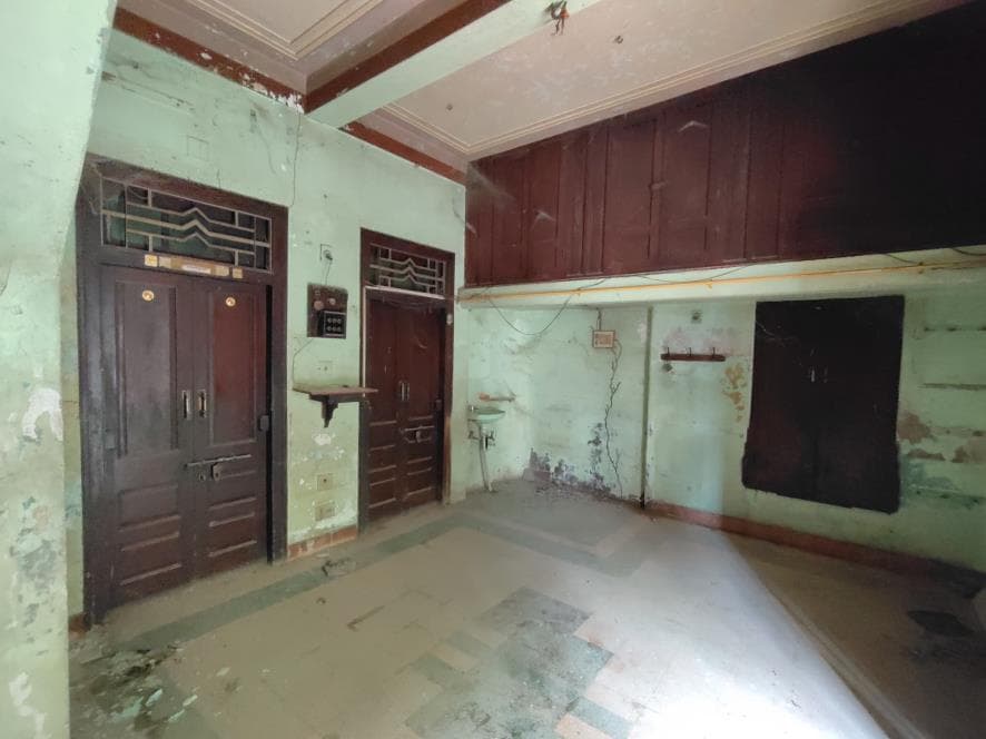 Property Photos 5
