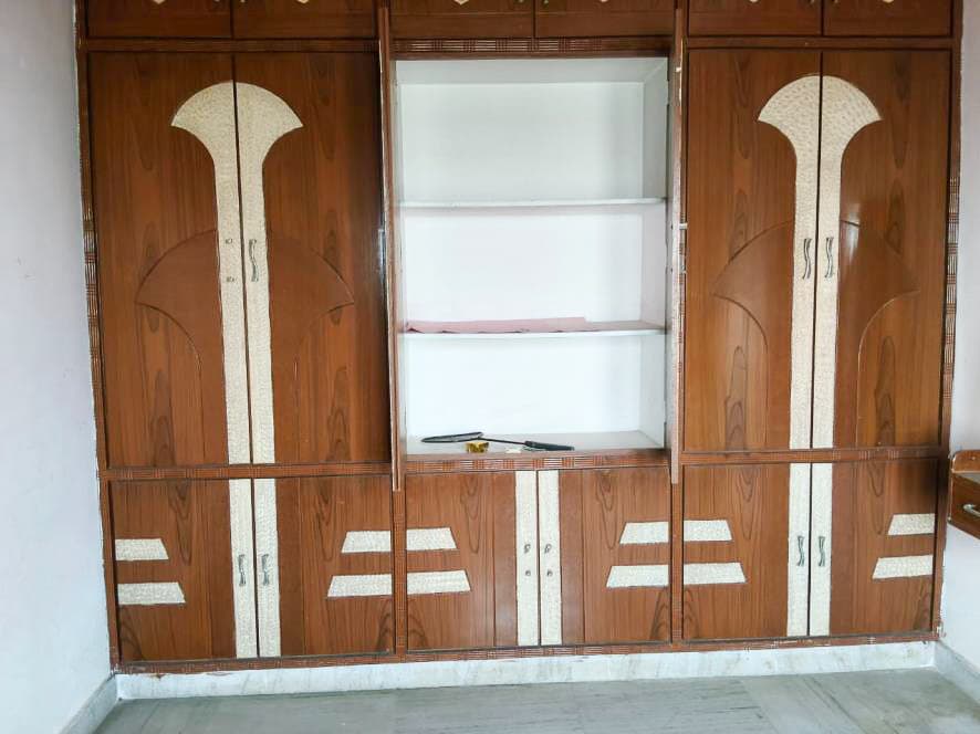 Property Photos 18