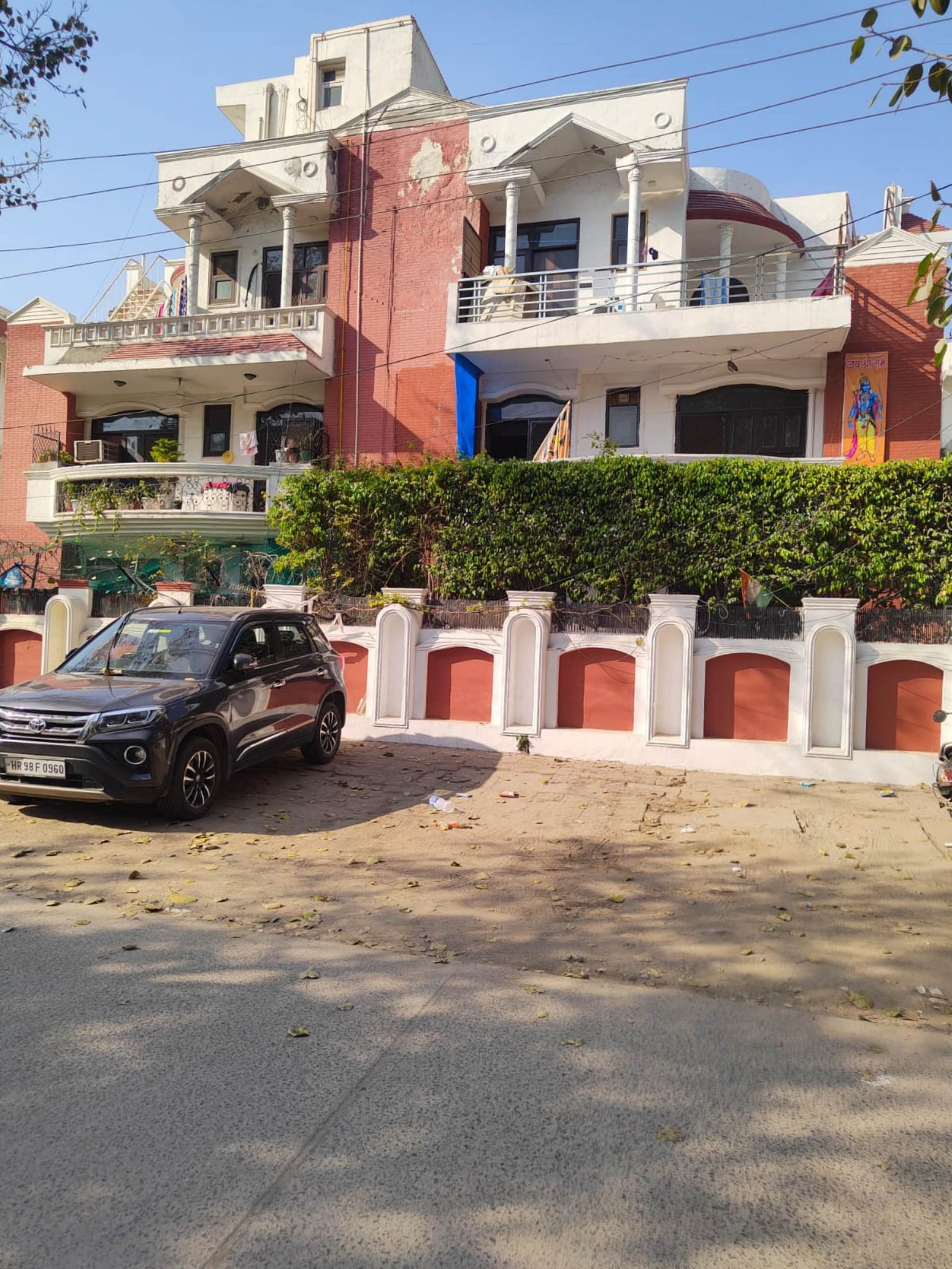 Property Photos 1