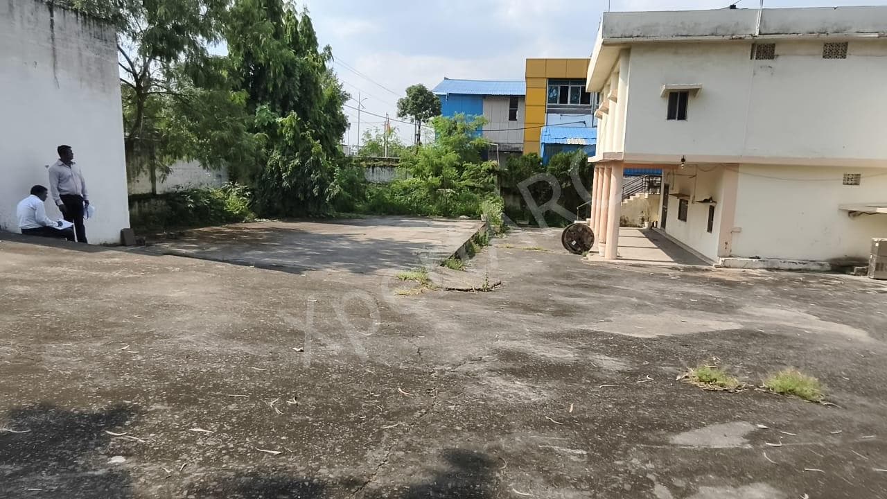 Property Photos 8