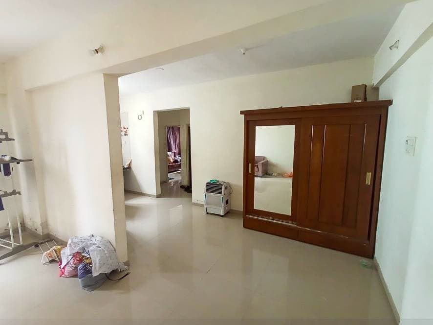 Property Photos 5