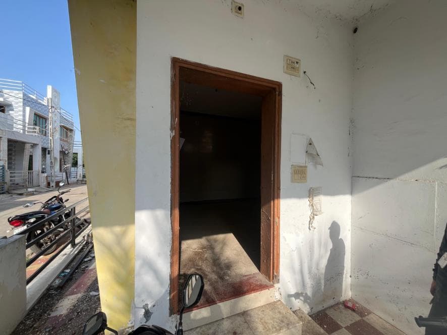 Property Photos 26