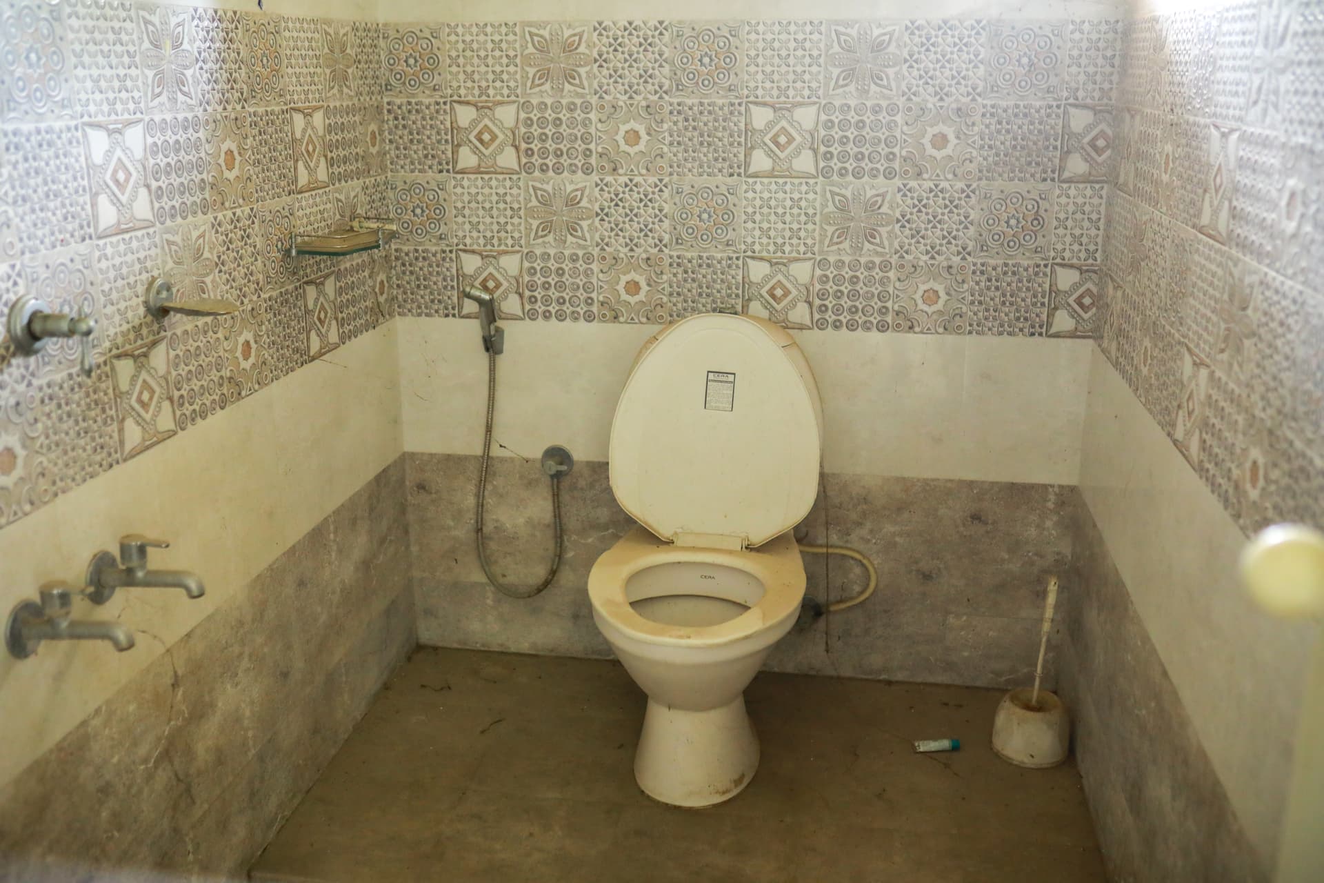 Property Photos 6