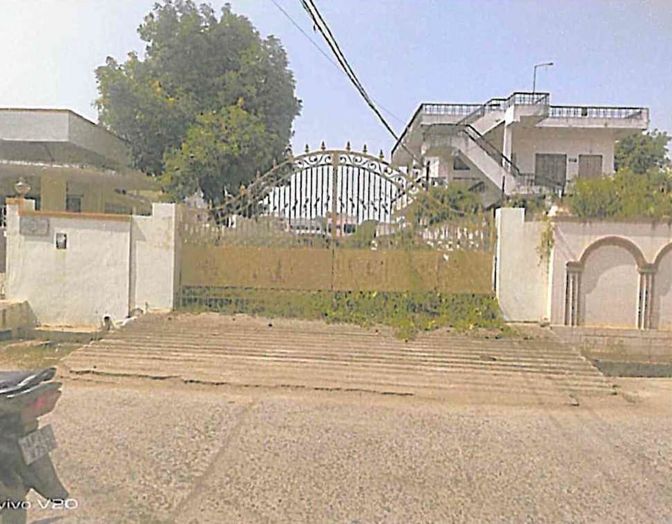 Property Photos 1