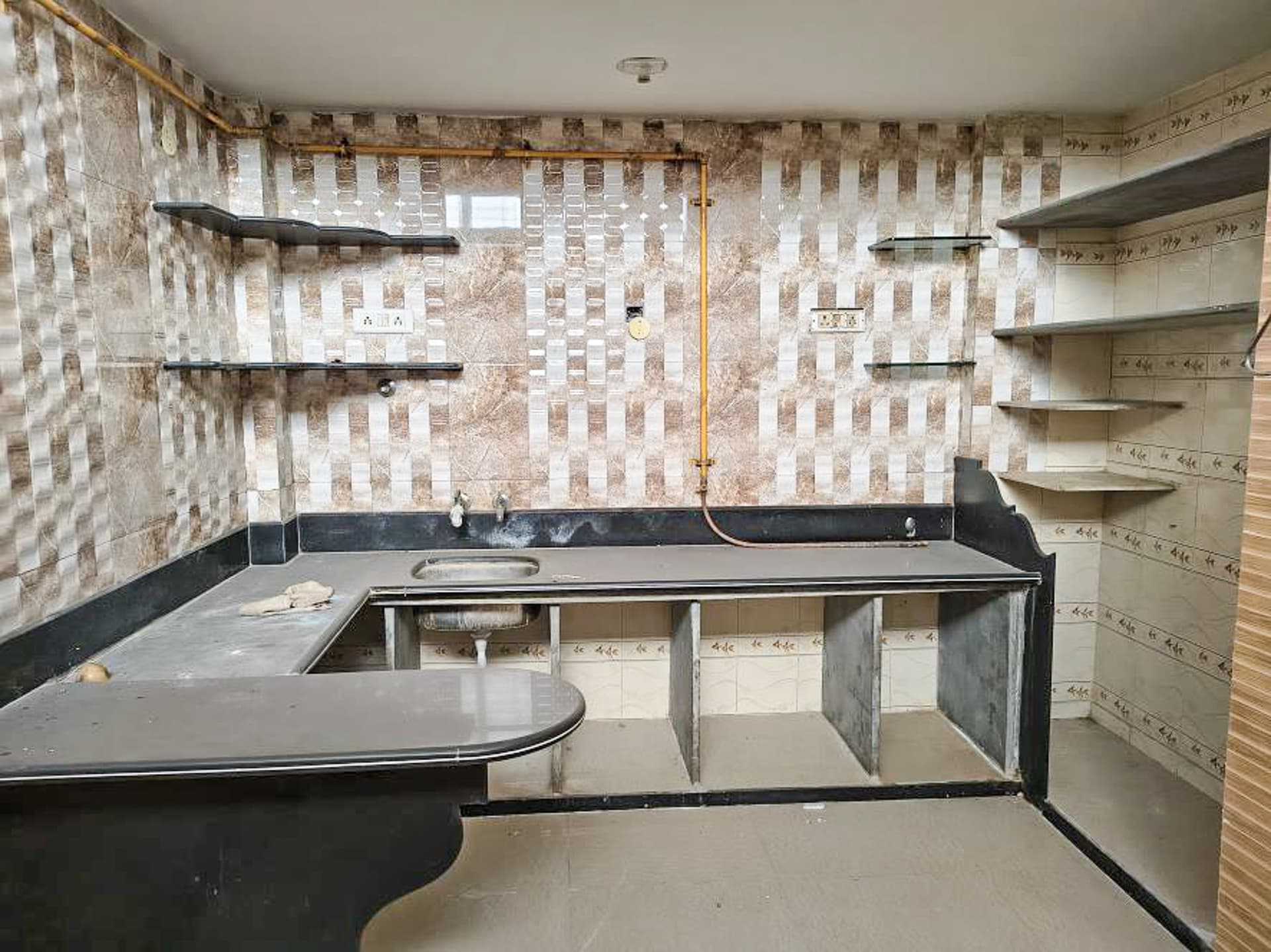 Property Photos 9