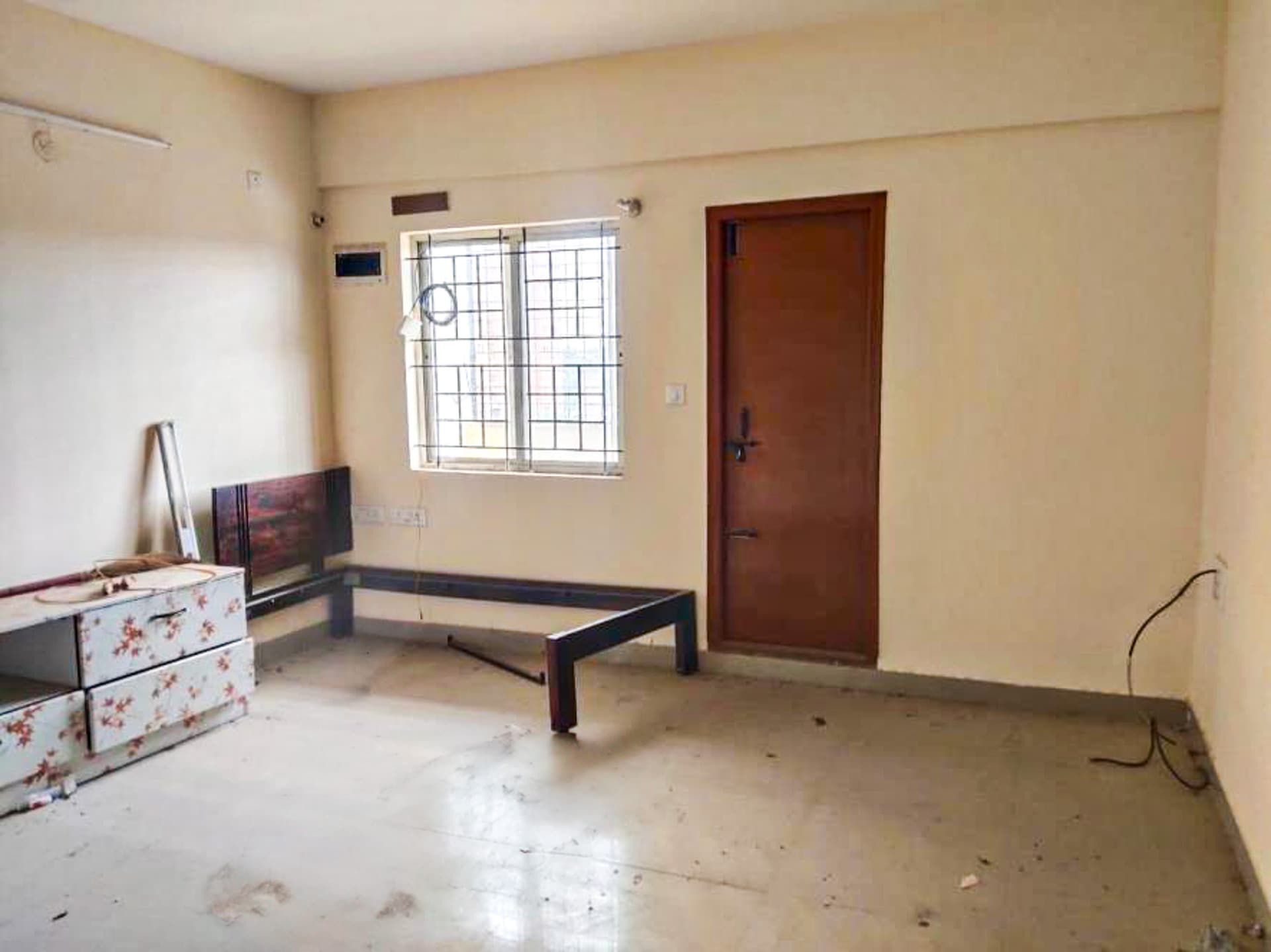 Property Photos 8