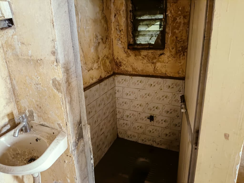 Property Photos 6