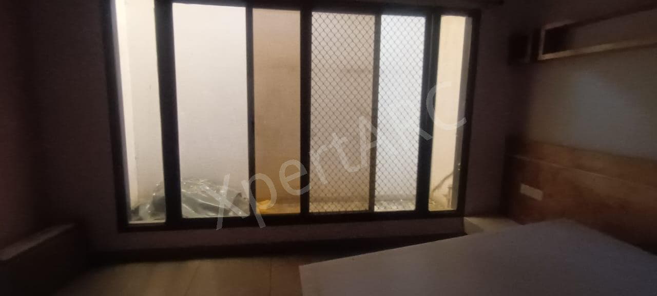 Property Photos 9