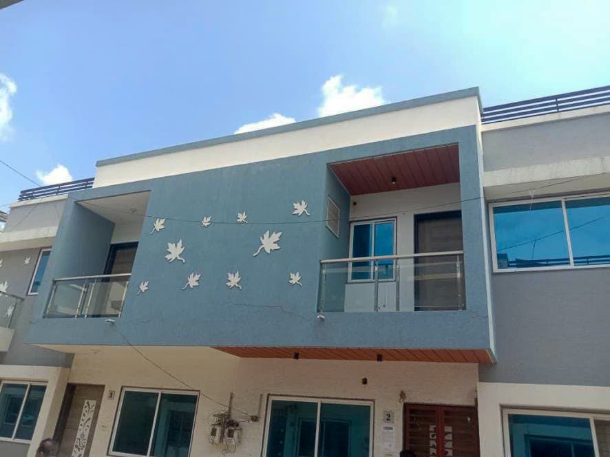 Property Photos 1