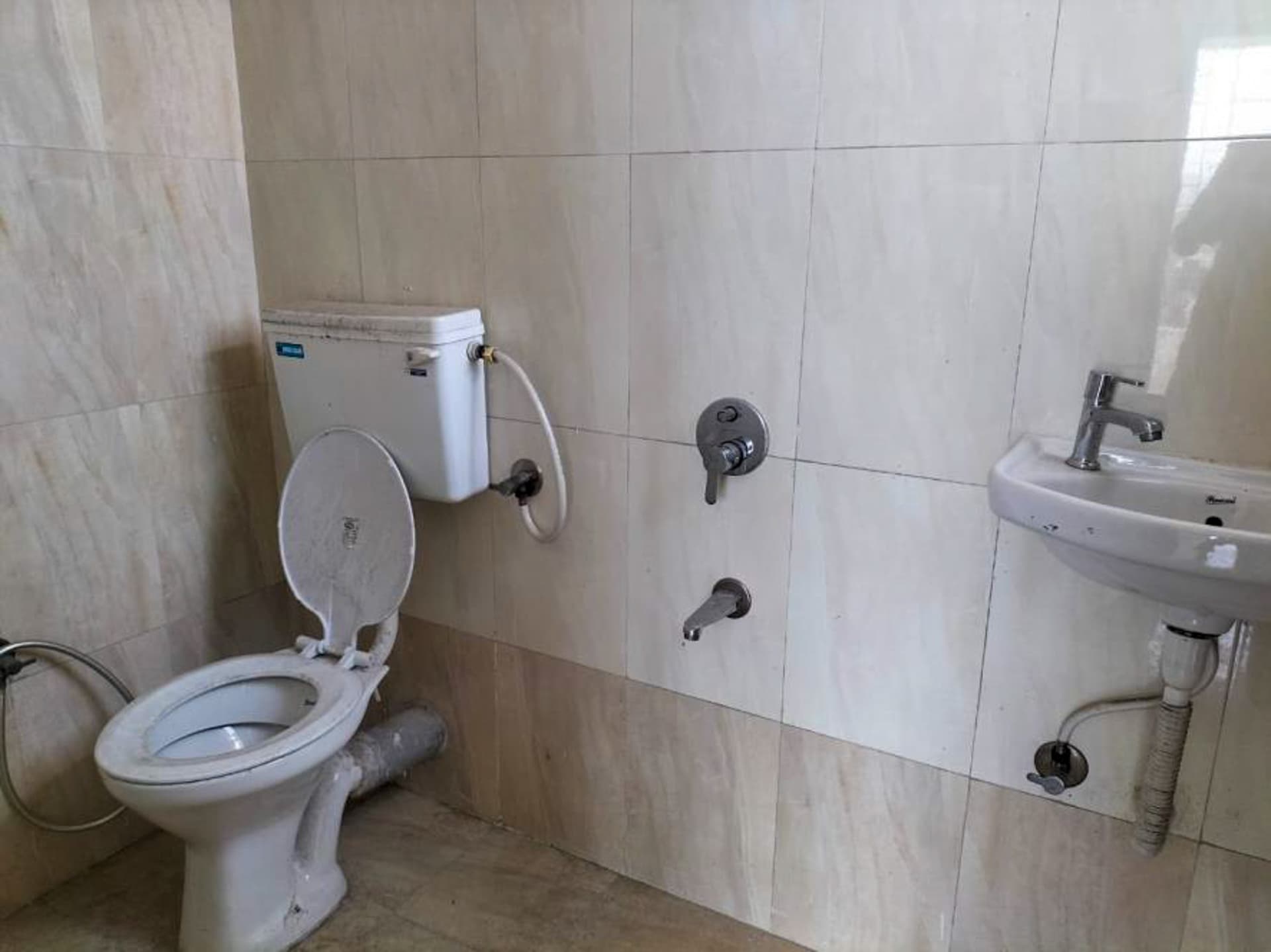 Property Photos 7
