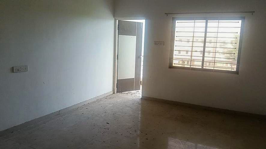 Property Photos 18