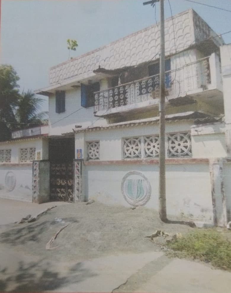 Property Photos 1