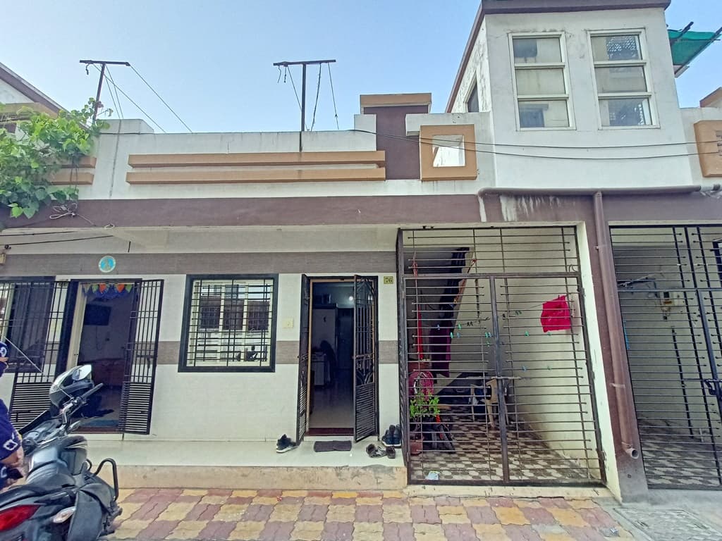 Property Photos 1