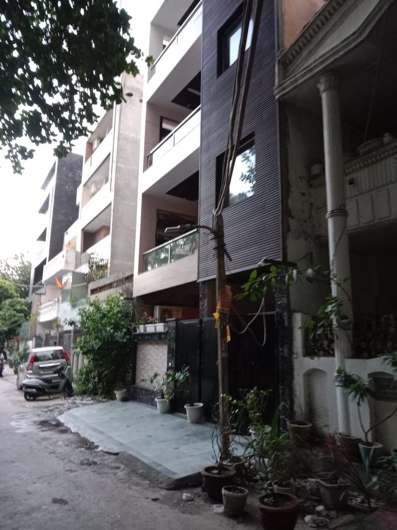 Property Photos 5