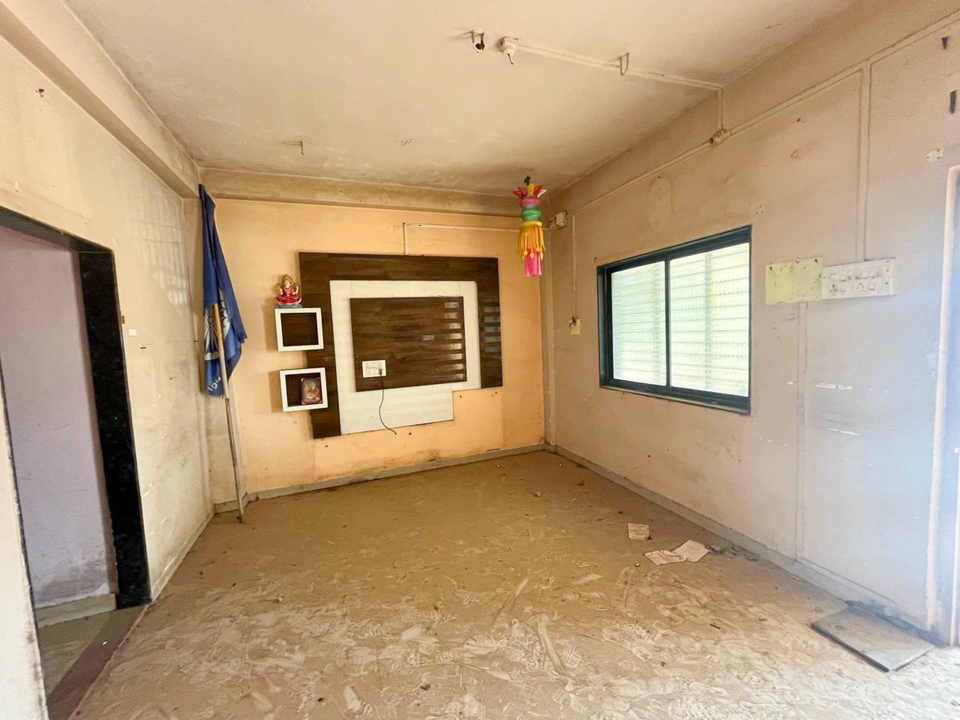 Property Photos 8