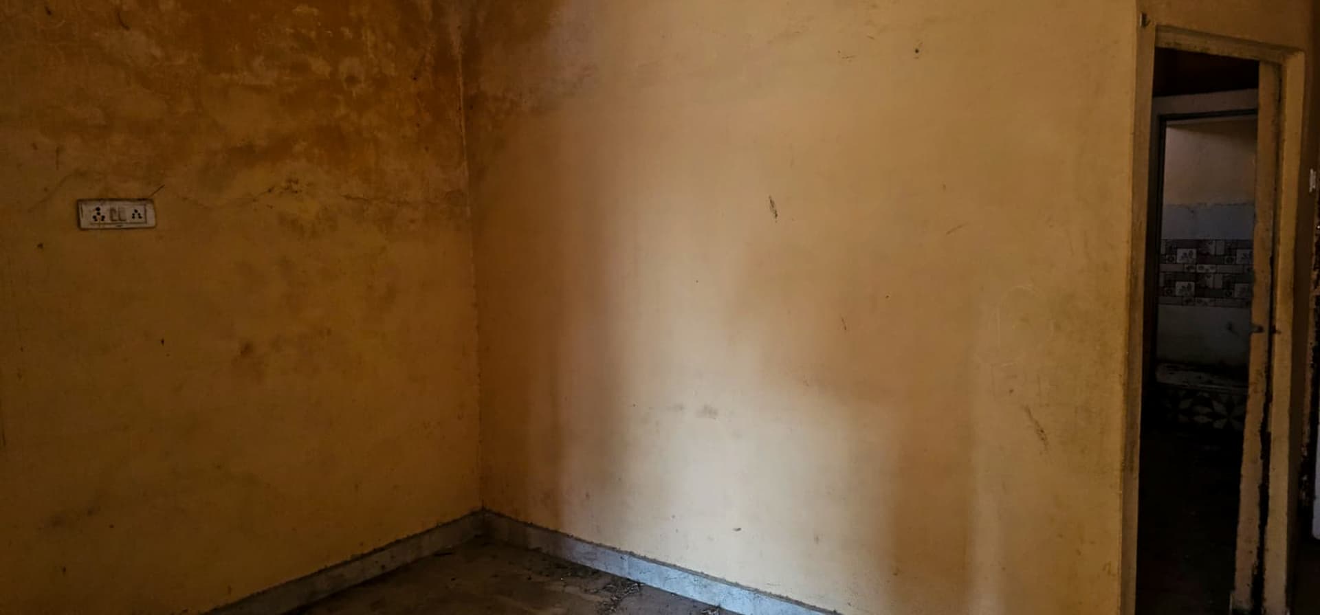 Property Photos 18