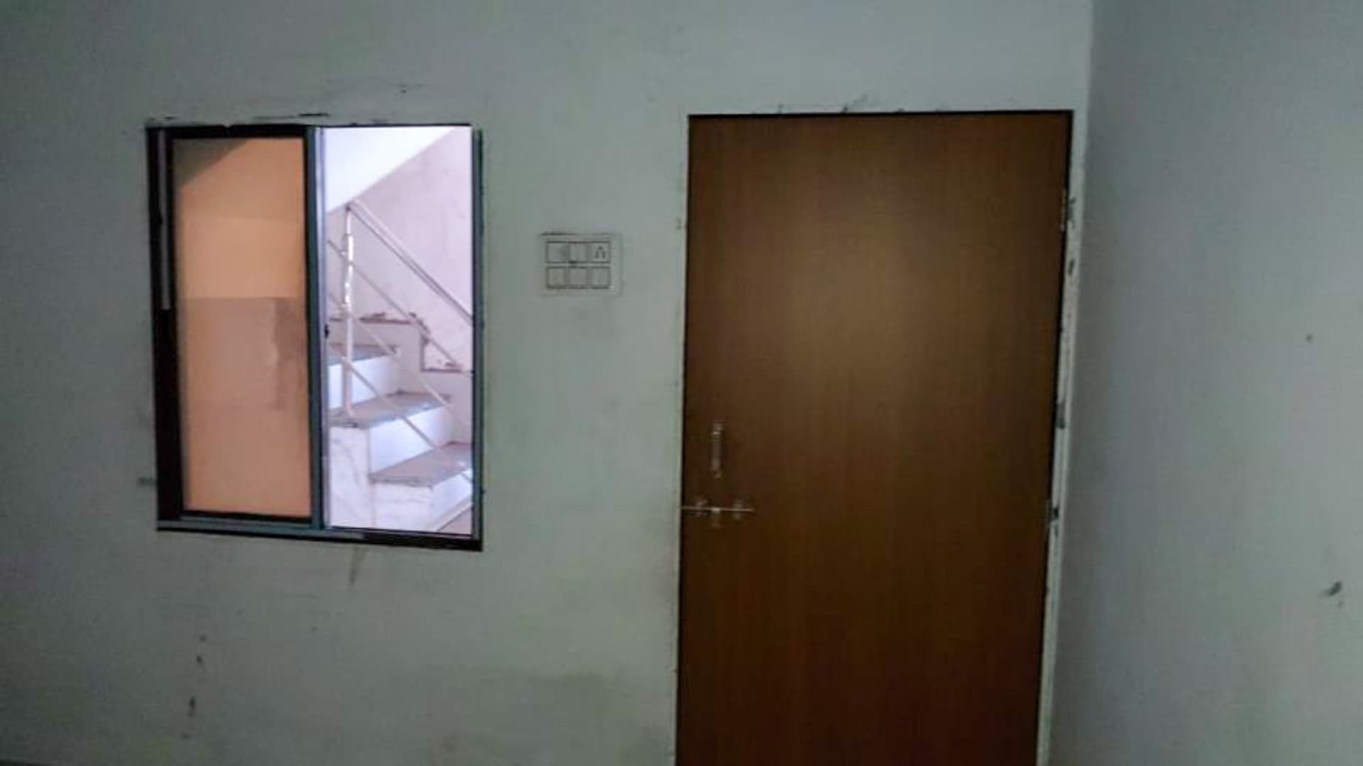 Property Photos 16