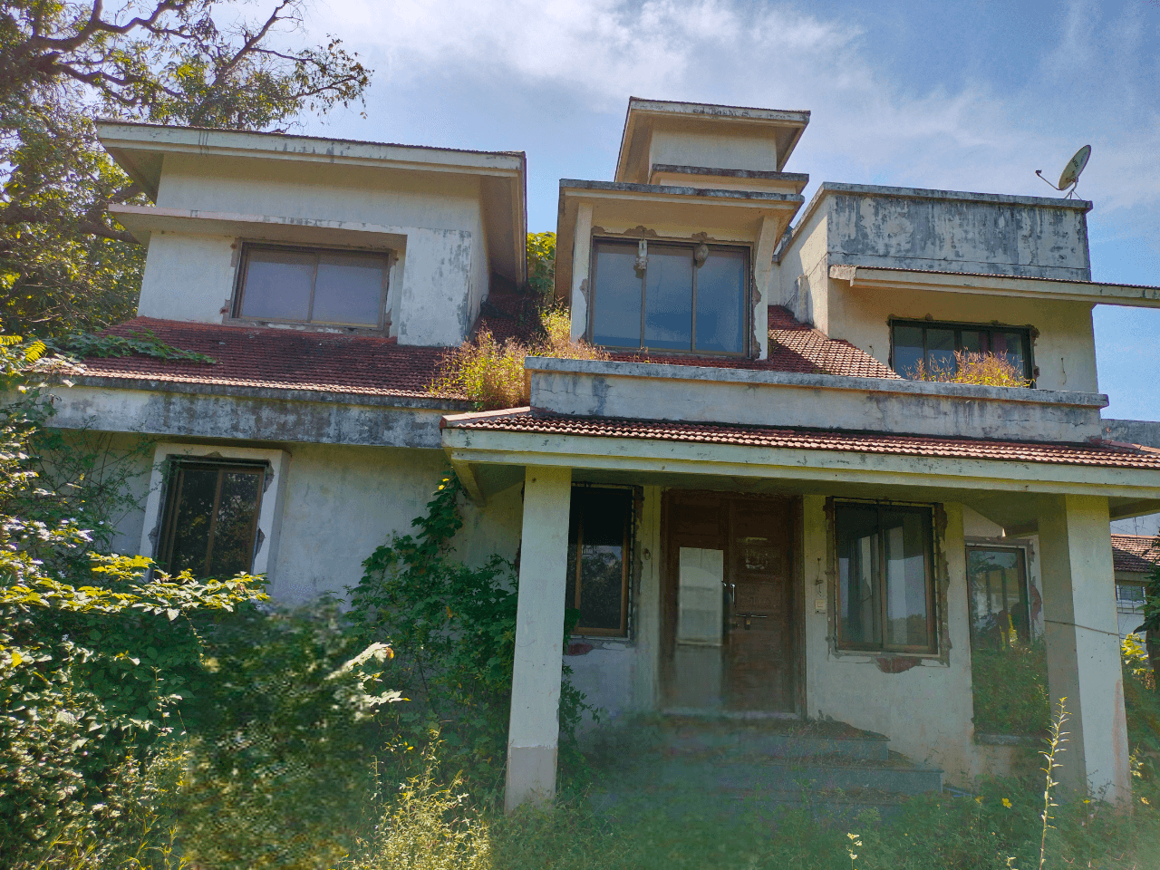 Property Photos 1