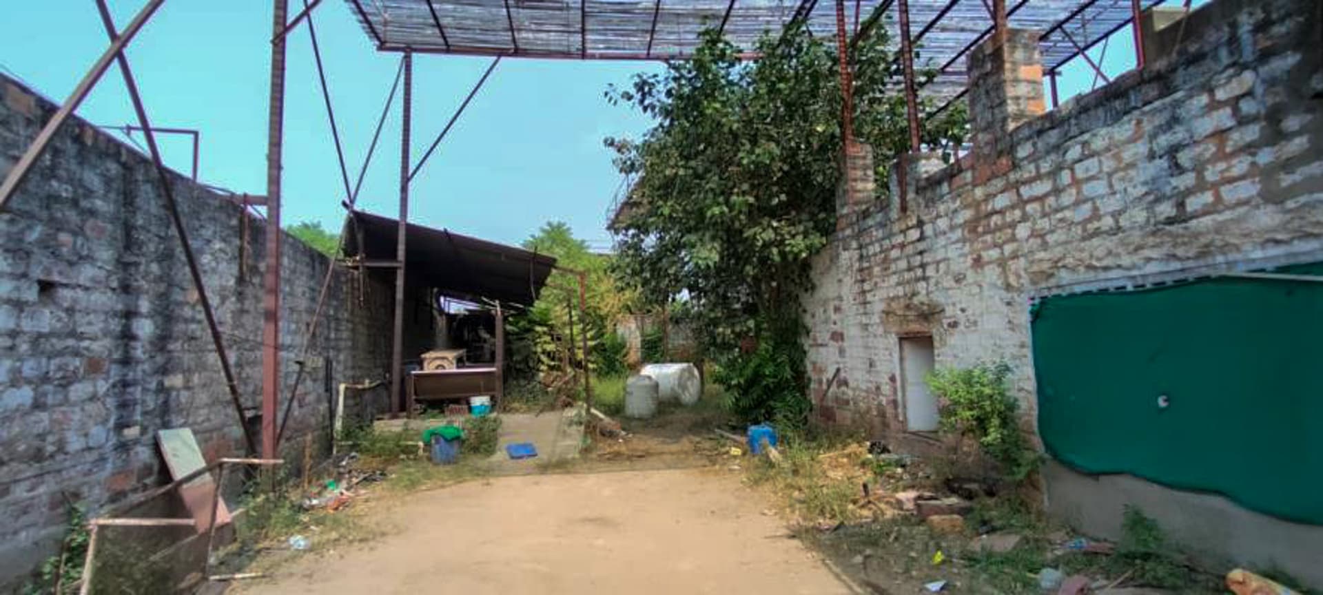 Property Photos 9