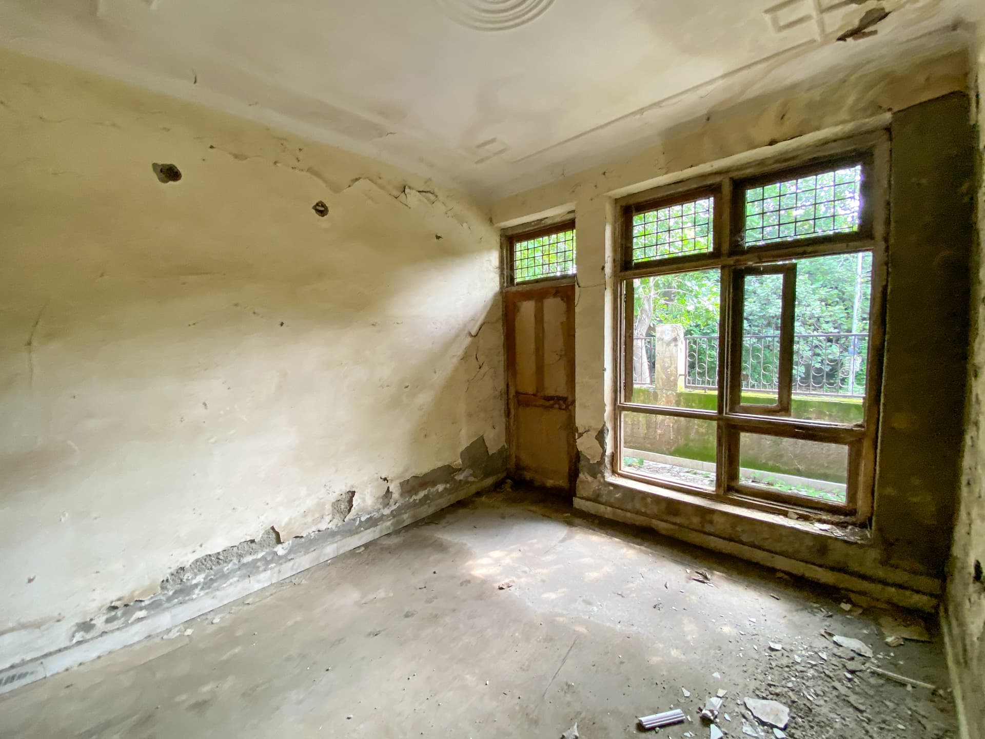 Property Photos 11