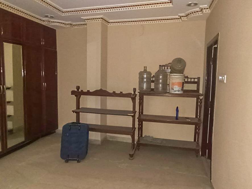 Property Photos 4