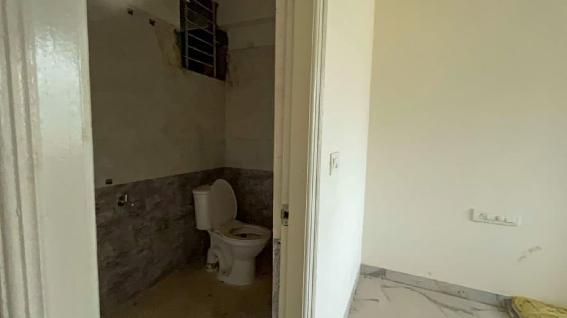 Property Photos 12